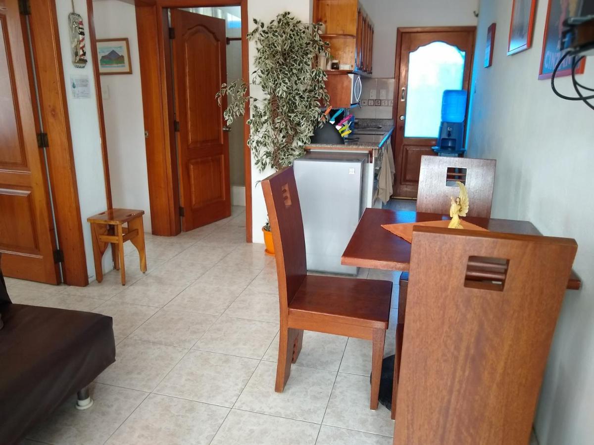 Drake Inn Puerto Villamil Exterior photo