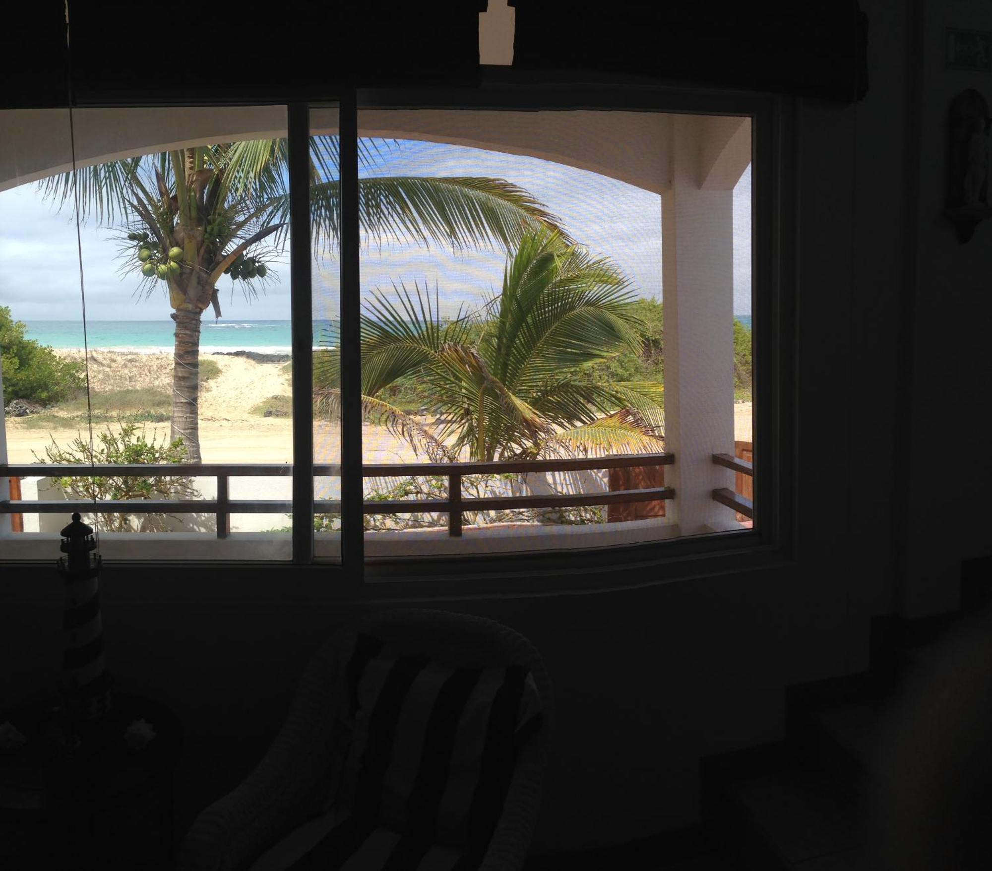 Drake Inn Puerto Villamil Room photo